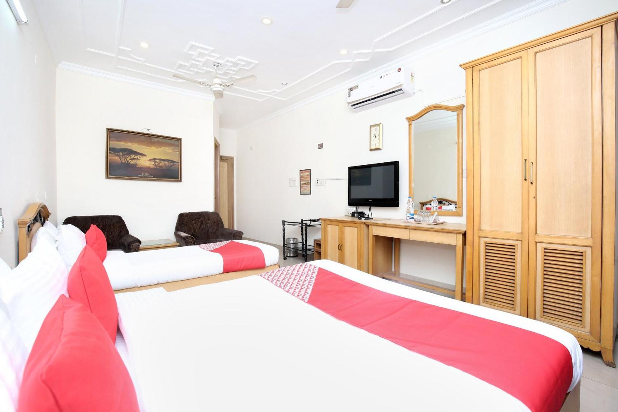 Hotel O Le Bon Ton Ludhiana Dış mekan fotoğraf